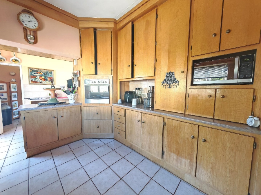 3 Bedroom Property for Sale in Noordhoek Free State
